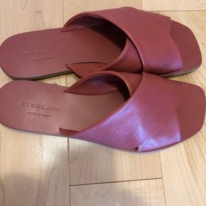 Everlane Leather Flat Sandals